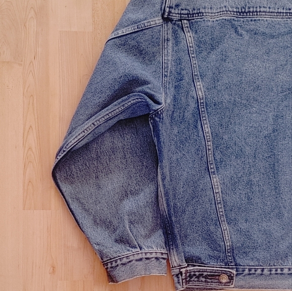 Urban Outfitters Vintage Remade Embellished Denim Jacket L - Picture 8 of 8